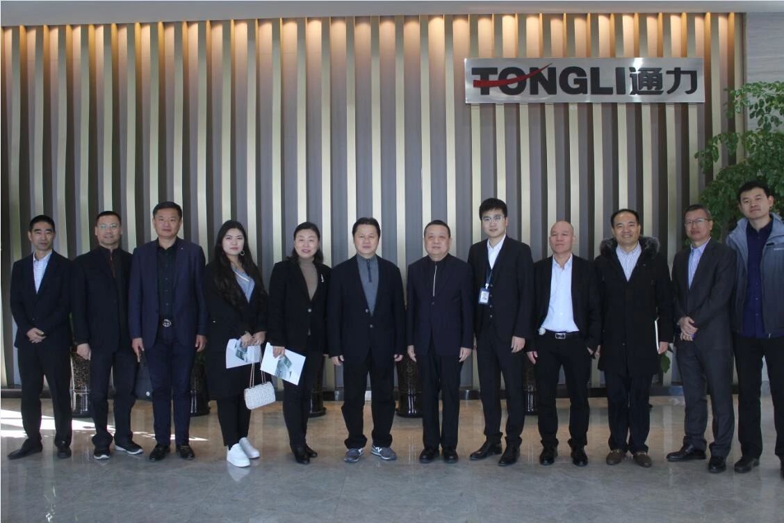 全国工商联调研组领导一行莅临爱游戏体育