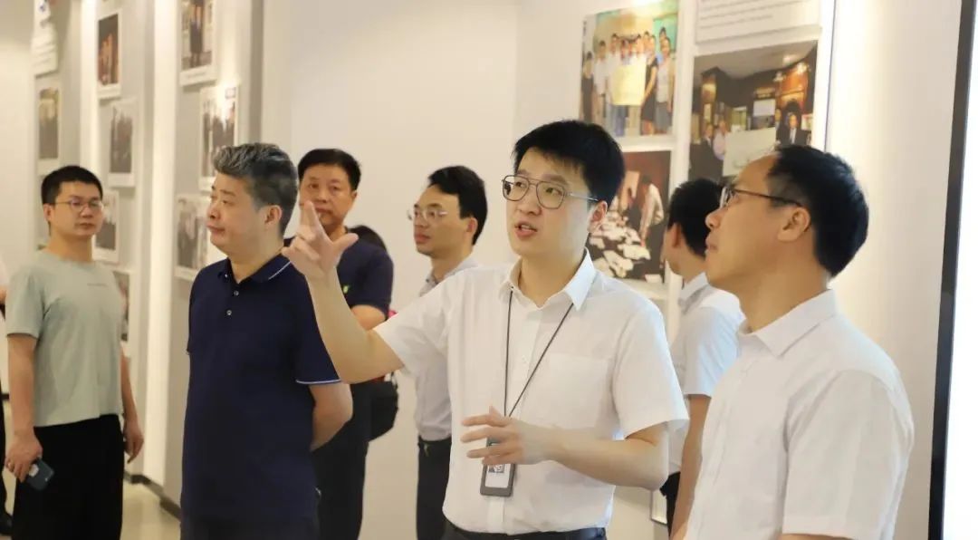 浙江省财政厅副厅长倪学军一行调研爱游戏体育！